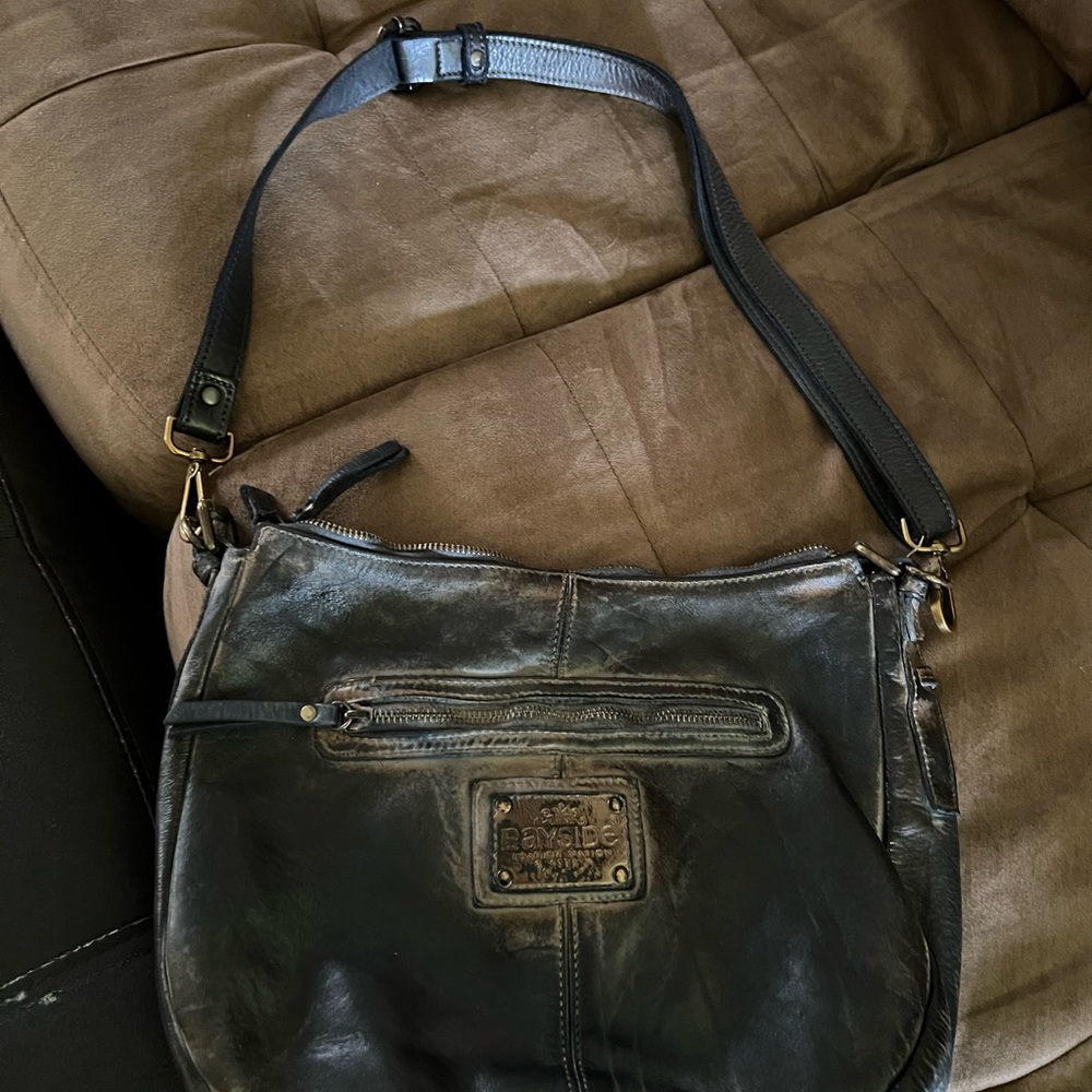 Lusher Co. Bayside Crossbody